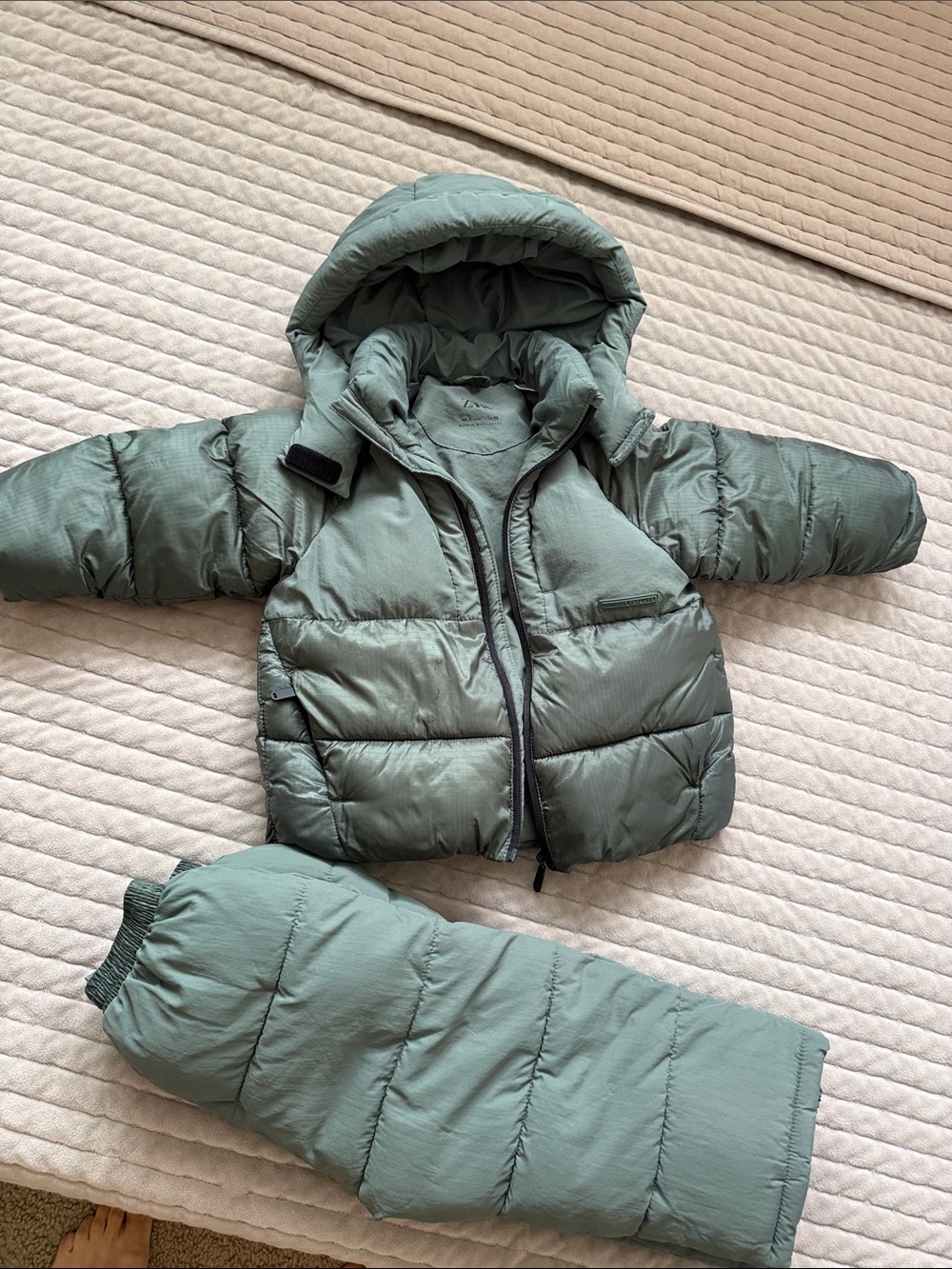 Zara Kids Green Puffer Jacket and Pants Set